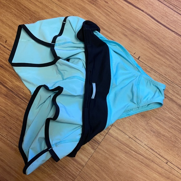 Lululemon Run Speed Shorts Angel Blue sz 6 - Picture 6 of 7